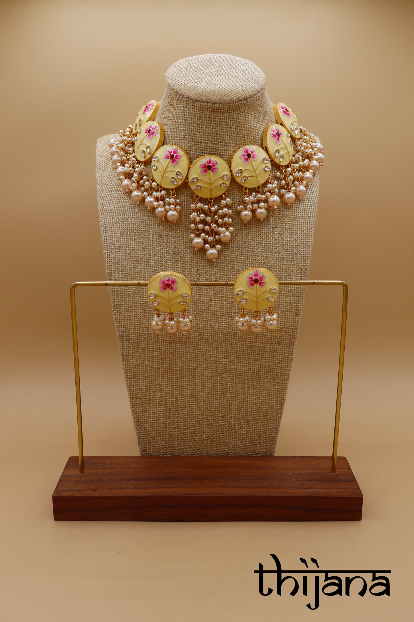 Necklace with earrings