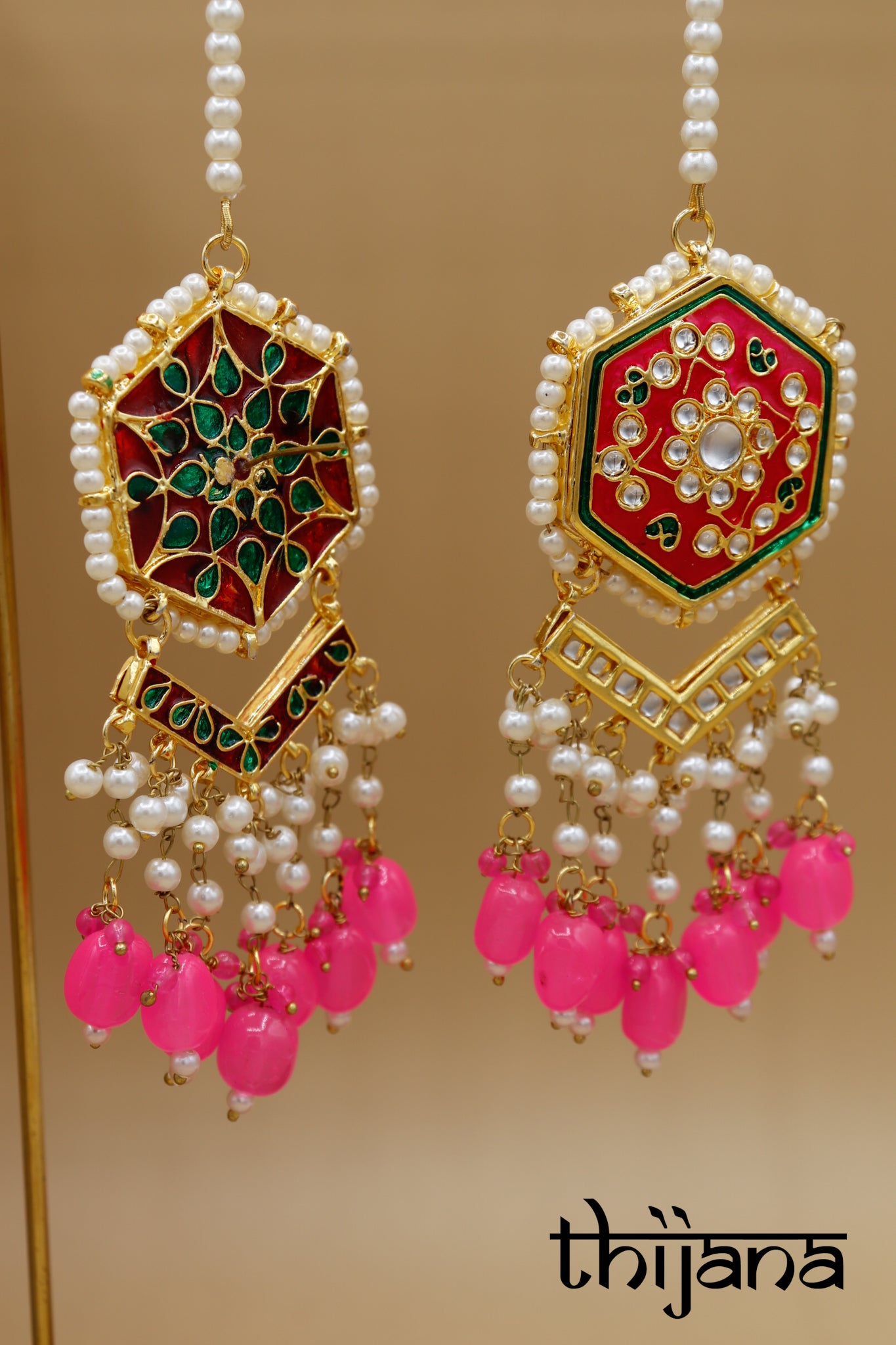 Choker necklace with matching earrings and tikka